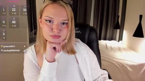 Jenice online show from March 14, 6:31 pm