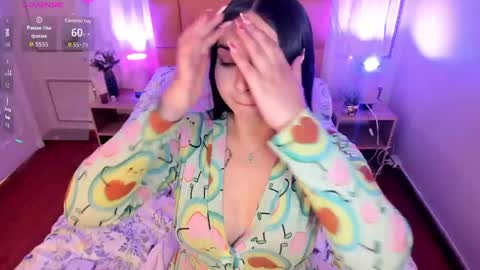 Jenifer  online show from April 25, 4:04 pm
