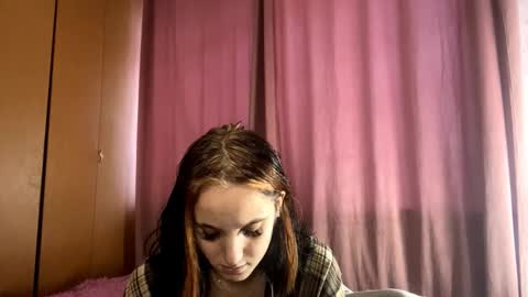 Mia online show from January 14, 10:20 am