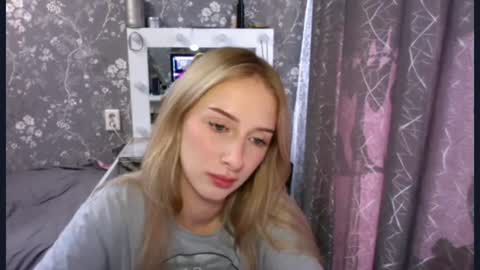 Jenna online show from June 9, 11:09 am