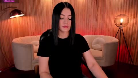 Jenna Olson  online show from February 26, 6:47 pm