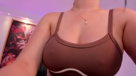 Jenna Olson  online show from July 29, 9:20 am