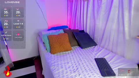 follow me in me  IG jenndy971 online show from January 25, 3:09 am