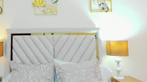 jenner_madison online show from July 2, 11:38 am
