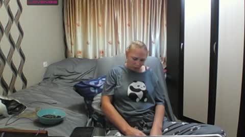 JenniDeep online show from July 4, 2:57 pm