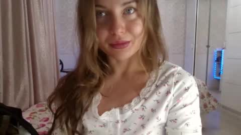 Snapshot of jennifer838 chatting on March 2, 7:08 pm Jennifer online show from March 2, 7:08 pm