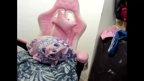 jennifer_bodyy0404 online show from February 13, 1:07 am