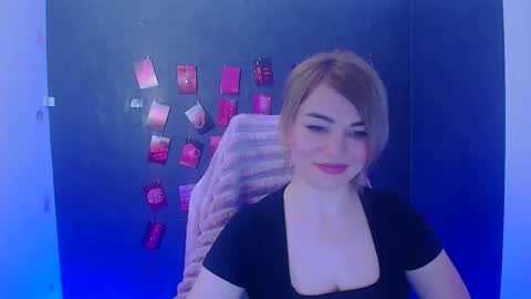 Jennifer online show from February 20, 12:39 pm