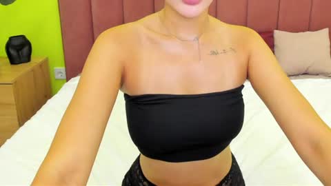 Jennifer online show from August 4, 1:44 am