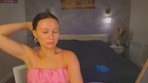 jennifer online show from July 8, 12:57 am