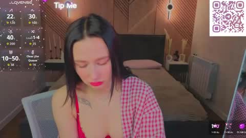 jennifer online show from June 8, 1:23 am