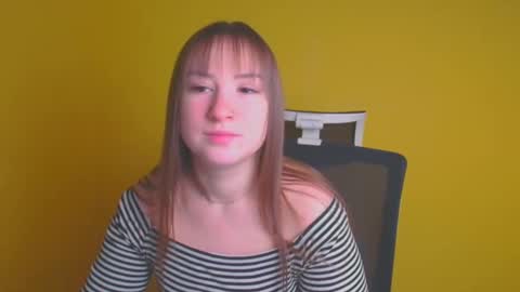 Snapshot of jennifer_xo_ chatting on February 5, 6:35 am Jennifer online show from February 5, 6:35 am
