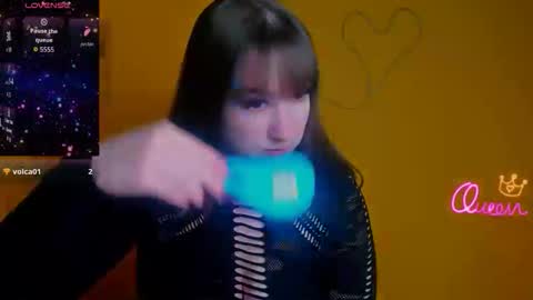 Jennifer online show from March 6, 6:58 pm