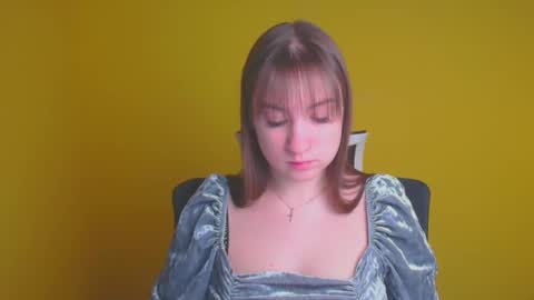 Snapshot of jennifer_xo_ chatting on February 3, 6:34 am Jennifer online show from February 3, 6:34 am