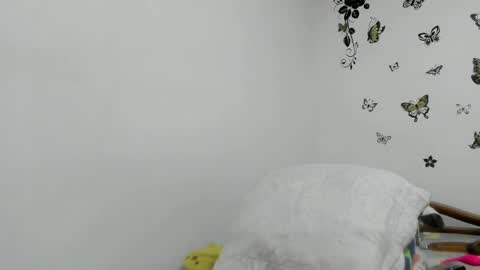 jenniferloveyou online show from April 28, 5:06 pm