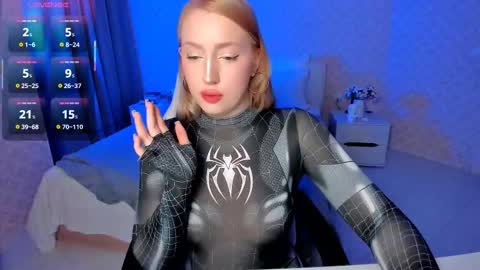 Jenny online show from December 3, 8:06 am