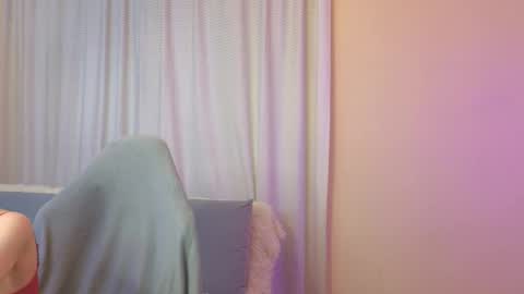 Snapshot of jenny_angelok chatting on October 9, 11:14 am Next broadcast on December 05 subject to change online show from October 9, 11:14 am
