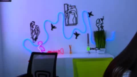 jenny_donne online show from March 13, 5:53 am