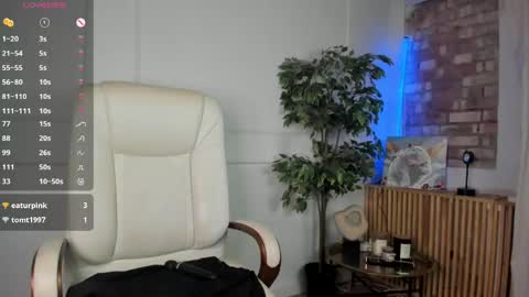 jenny_harringtons online show from May 9, 7:10 am