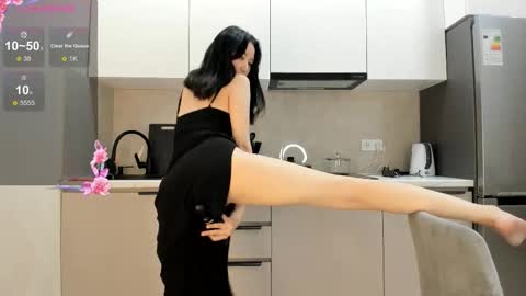 Snapshot of jenny_meoww chatting on October 15, 7:38 pm jennie online show from October 15, 7:38 pm