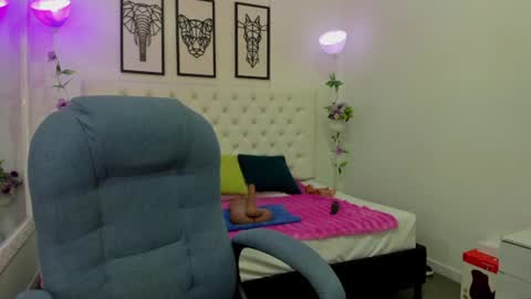 jenny_stark online show from June 19, 11:24 am