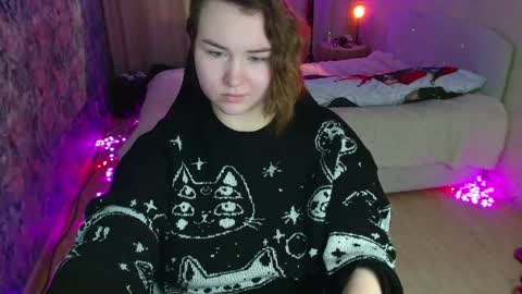 Jenny online show from May 22, 7:06 am