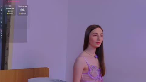 jennybbunny online show from June 19, 2:42 pm