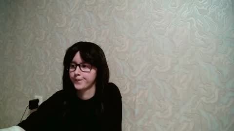 Snapshot of jennyolset chatting on December 2, 9:10 am JennyOlset online show from December 2, 9:10 am