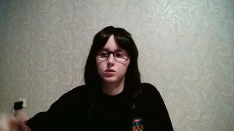 Snapshot of jennyolset chatting on March 10, 12:49 pm JennyOlset online show from March 10, 12:49 pm