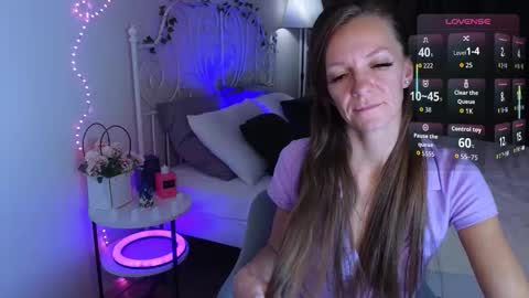 jesica_moon_peachy online show from November 14, 2:22 am