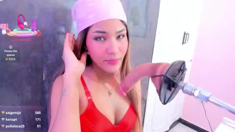 Jess  online show from November 1, 8:24 pm