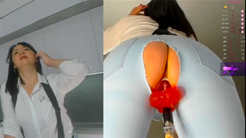 Snapshot of jess_benz chatting on December 3, 2:45 am Jessica online show from December 3, 2:45 am