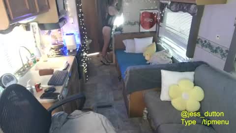 Jessica online show from July 24, 5:11 pm