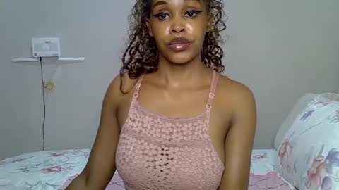 jessajoyy online show from June 21, 9:46 am