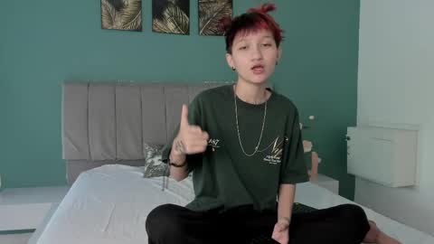 Jessi online show from April 24, 8:22 pm