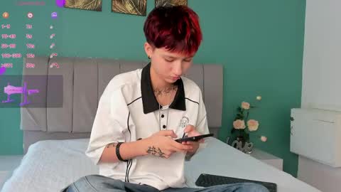 Jessi online show from April 25, 8:50 pm