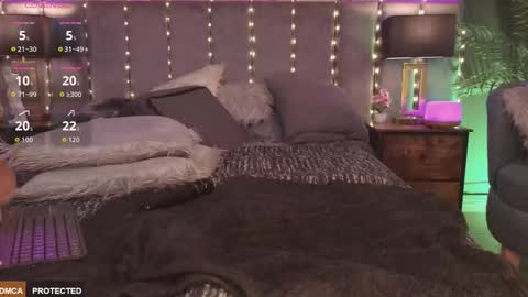 Jessica online show from February 12, 2:19 pm