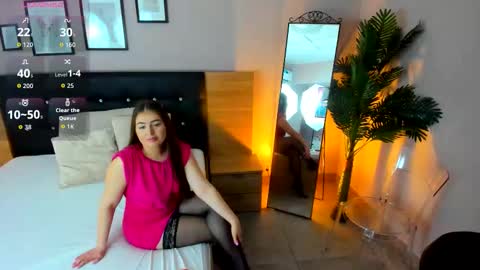 jessica_skyy online show from February 27, 6:35 am