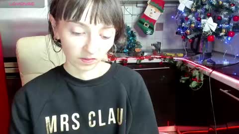 Snapshot of jessicaforris chatting on December 16, 7:48 am jessicaforris online show from December 16, 7:48 am