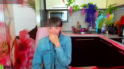 jessicaforris online show from March 13, 9:10 am