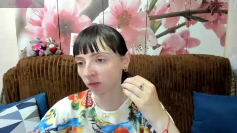 jessicaforris online show from June 26, 7:31 am