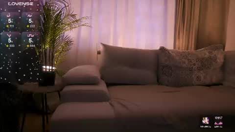 Jess online show from July 8, 7:32 am