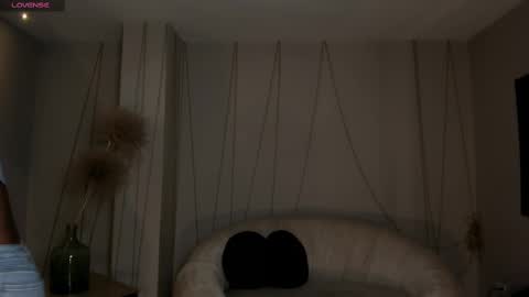 Snapshot of jessicawilliams1 chatting on February 27, 10:15 am JESS online show from February 27, 10:15 am