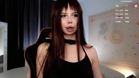 jessie_johns online show from September 18, 3:43 pm