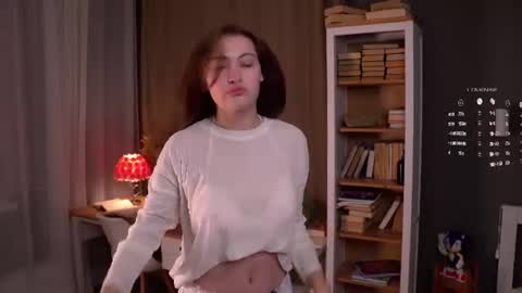 Stacy online show from August 3, 2:23 pm