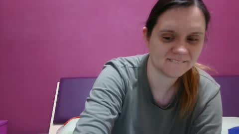 jessika97 online show from February 14, 6:45 am