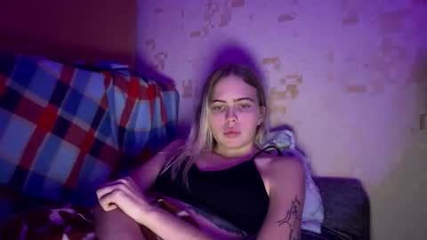 jessika_evans online show from December 22, 8:23 pm
