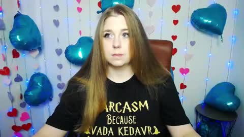 Snapshot of jessikadaniels chatting on February 19, 7:17 am Jess online show from February 19, 7:17 am
