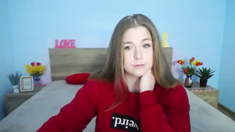Snapshot of jessikadaniels chatting on March 10, 7:22 am Jess online show from March 10, 7:22 am