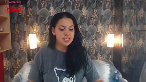 Snapshot of jessthewicked chatting on January 18, 7:26 pm JessTheWicked online show from January 18, 7:26 pm